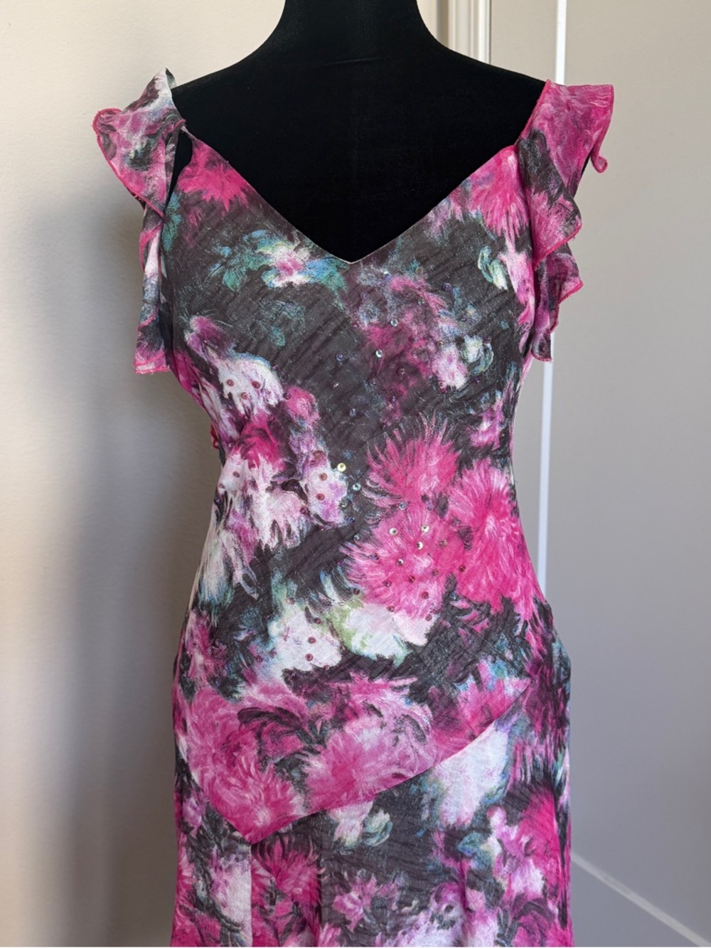 💓SOLD💓 Gorgeous 100% Silk Vintage Asymmetrical Bias Cut floral beaded dress - Picture 2 of 14